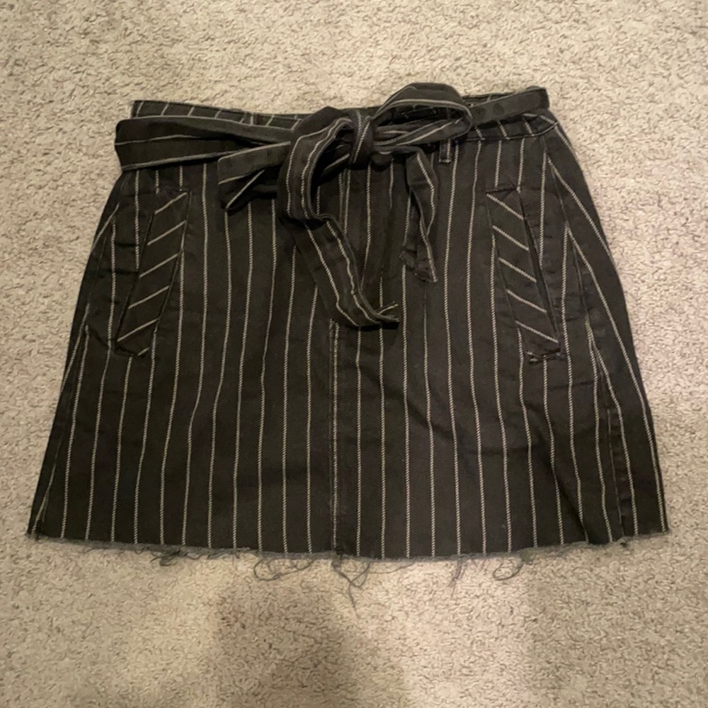 Black skirt